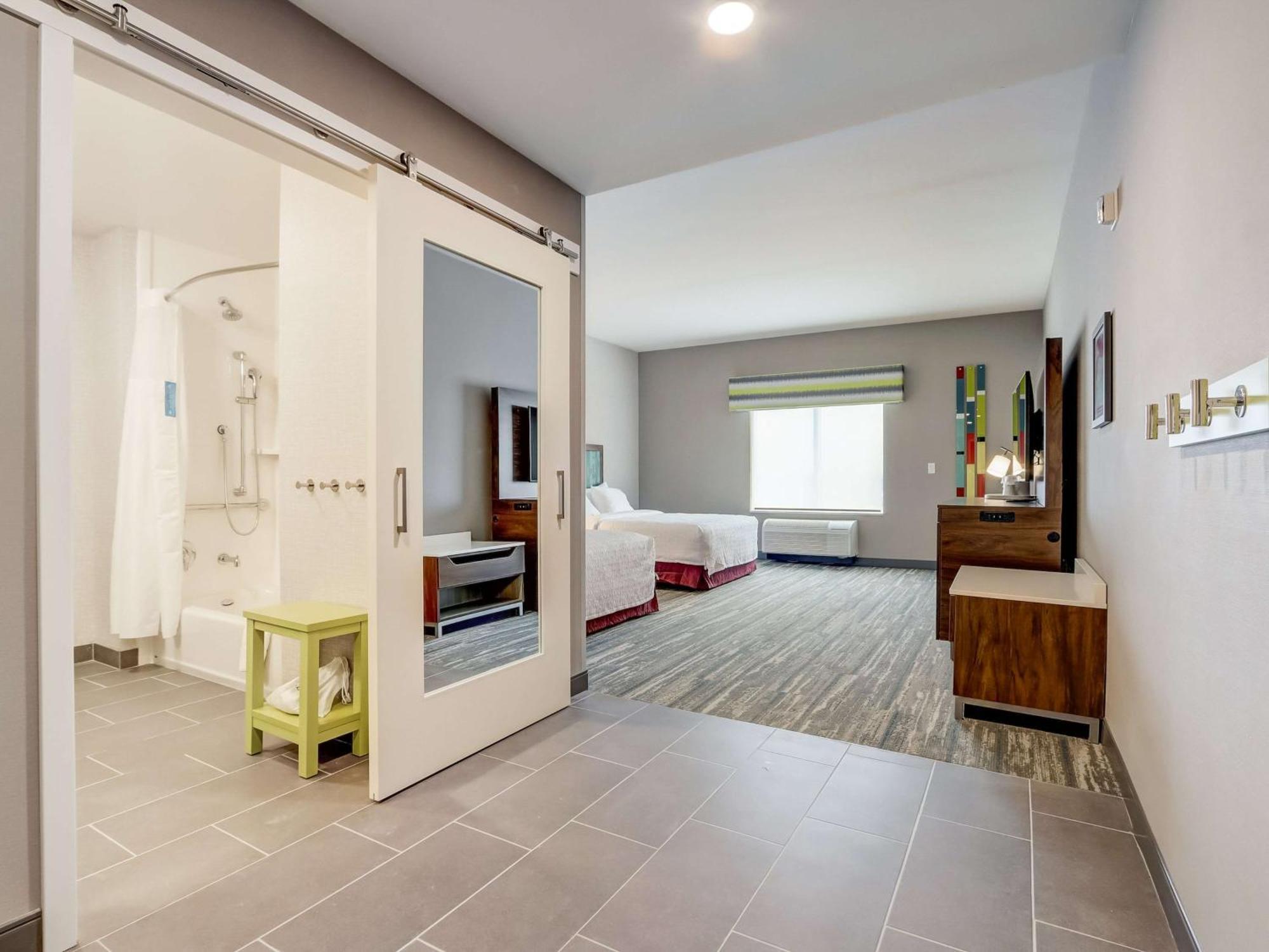 Hampton Inn & Suites Cincinnati Midtown Rookwood Esterno foto