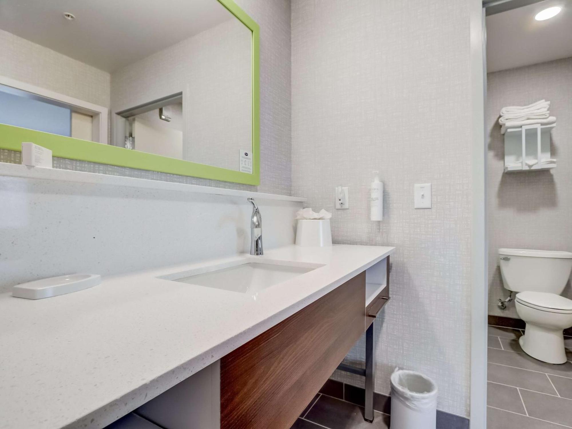 Hampton Inn & Suites Cincinnati Midtown Rookwood Esterno foto