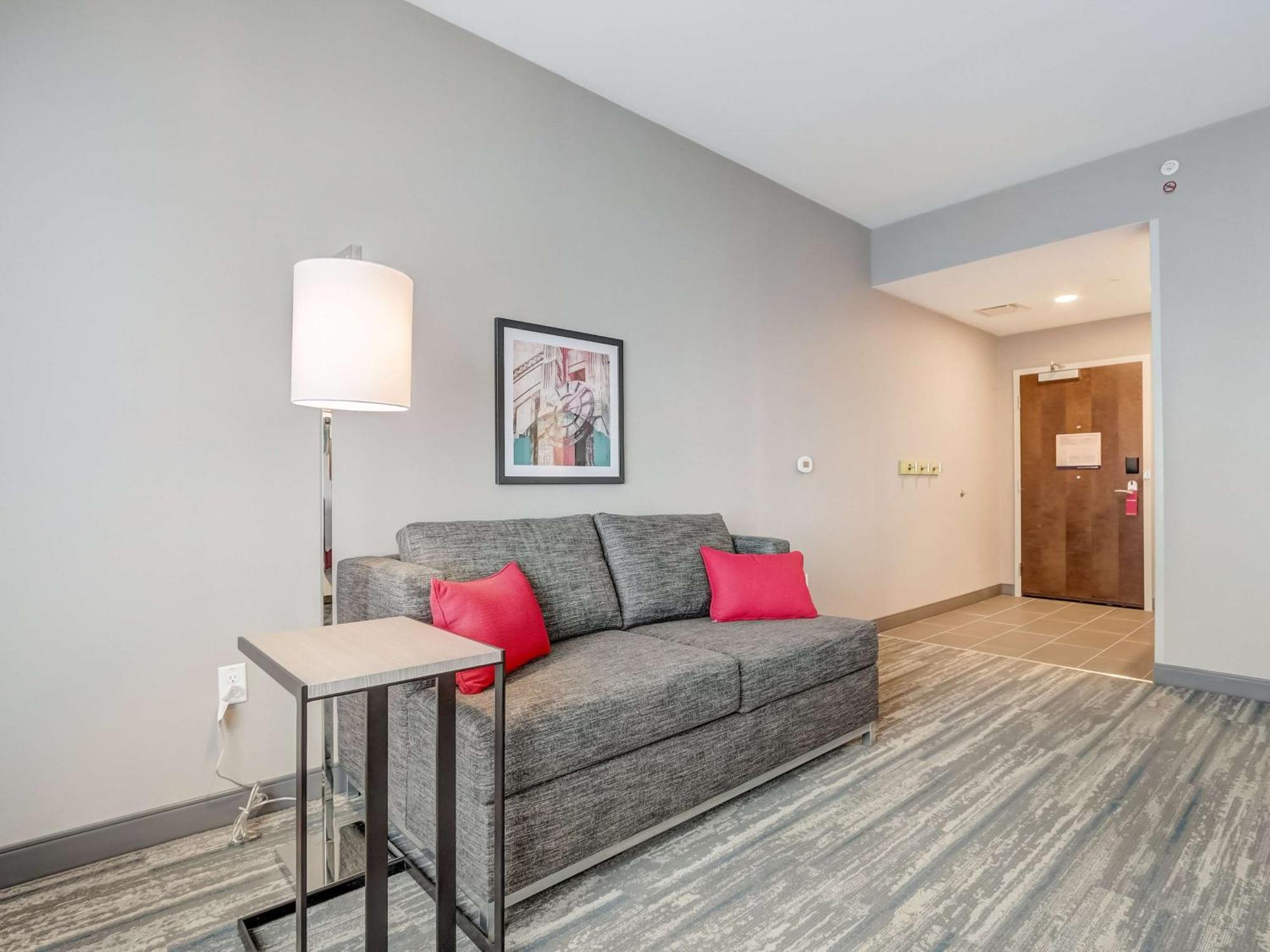 Hampton Inn & Suites Cincinnati Midtown Rookwood Esterno foto
